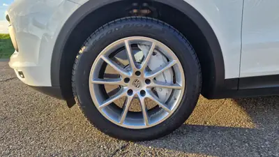 Porsche Cayenne S — SUV haute performance, 440 ch et technologie 360° — Miniatura 8