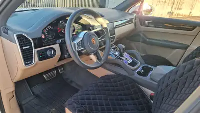 Porsche Cayenne S — SUV haute performance, 440 ch et technologie 360° — Miniatura 14