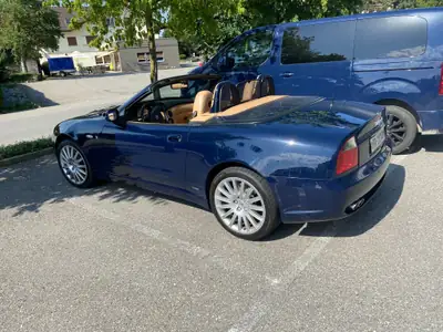 Maserati Spyder GT 2003 — Cabriolet italien légendaire, 390 ch, exemplaire unique en bleu — Miniatura 8