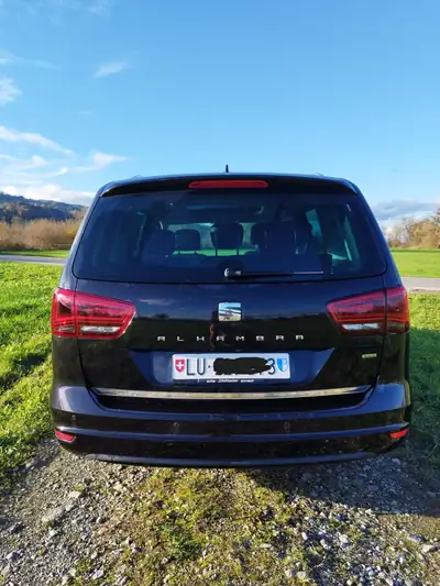 SEAT Alhambra 2.0 TDI Style 4Drive — Monospace 7 places robuste, toit panoramique, premier propriétaire — rear view