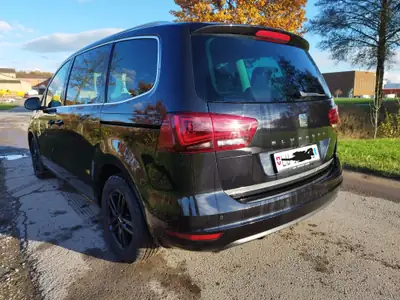 SEAT Alhambra 2.0 TDI Style 4Drive — Monospace 7 places robuste, toit panoramique, premier propriétaire — exterior view