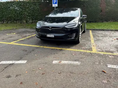 Tesla Model X Performance — SUV électrique 796 ch, seulement 31 500 km — Miniatur 13
