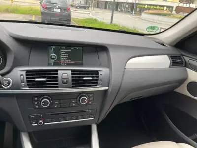 BMW X3 xDrive 20d Steptronic — SUV diesel fiable, entretien complet, sans sinistre — interni