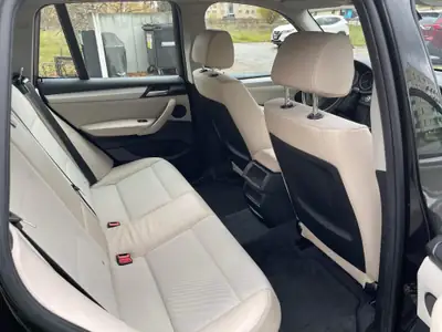 BMW X3 xDrive 20d Steptronic — SUV diesel fiable, entretien complet, sans sinistre — Miniatura 8