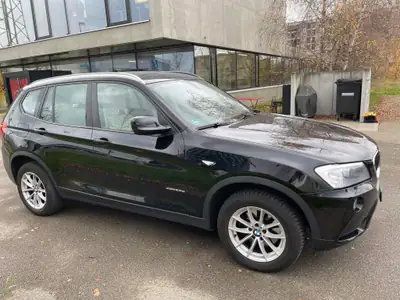 BMW X3 xDrive 20d Steptronic — SUV diesel fiable, entretien complet, sans sinistre — Miniatura 9