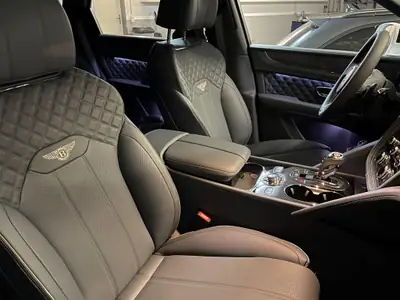 Bentley Bentayga V8 — SUV de luxe britannique, 549 ch et seulement 26 500 km — Innenraum