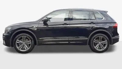 VW Tiguan 2.0 TDI SCR Highline 4Motion — SUV robuste, 4 roues motrices, sans sinistre — Innenraum