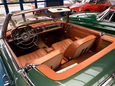 Mercedes-Benz SL 230 Pagode 1964 — Cabriolet légendaire, état d'origine exceptionnel — Miniatur 9