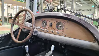 Morgan 3 Wheeler « Autone » — Légende des années 30, 82 PS d'authenticité pure — interni