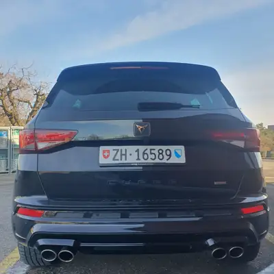 CUPRA Ateca 2.0 TSI 4Drive — SUV sportif 300 ch, première main, état impeccable — interior