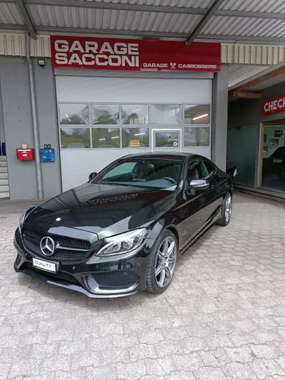 Mercedes-Benz C 200 AMG Line Coupé — Élégance sportive et consommation maîtrisée — vue extérieure