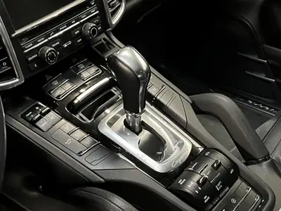 Porsche Cayenne S Diesel — SUV premium 385 ch, garantie Porsche Approved jusqu'à 2027 — Miniatur 10