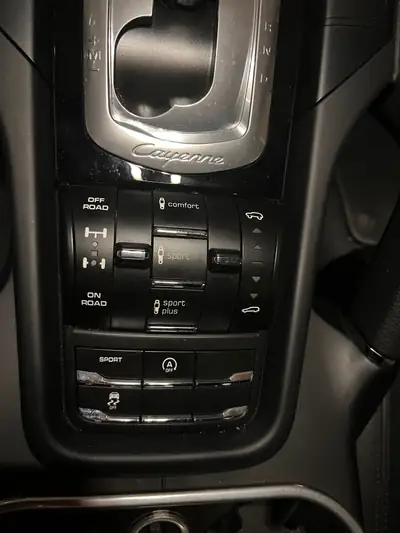 Porsche Cayenne S Diesel — SUV premium 385 ch, garantie Porsche Approved jusqu'à 2027 — Miniatur 12