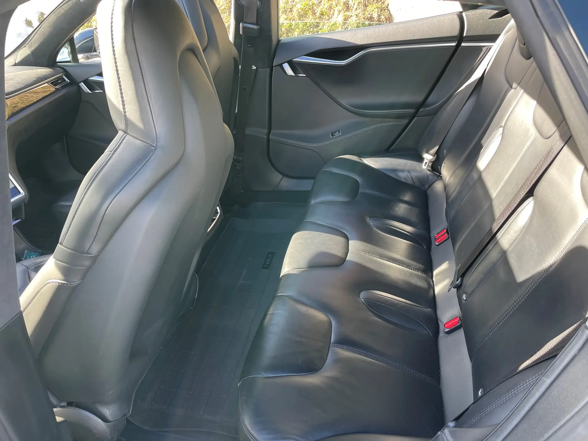 Tesla Model S 2015 occasion Unterschächen — 5