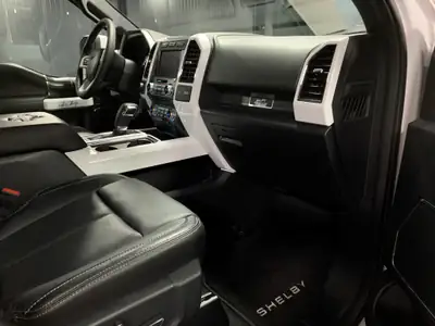 Ford F-150 Shelby 2019 — Monstre américain 760 ch, kilométrage exemplaire — Miniatur 8