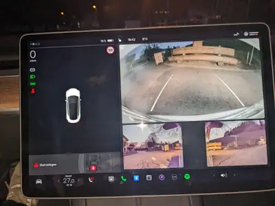 Tesla Model 3 Long Range Dual Motor AWD — Berline électrique haute performance, 250'000 km — Miniatura 18
