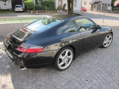 Porsche 911 Carrera 4 1999 — Coupé sportif AWD, entretien Porsche complet — arrière
