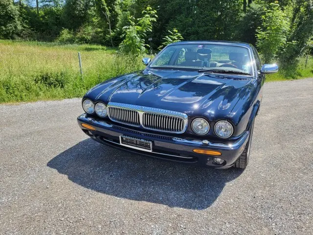 Daimler V8 1998 occasion Küsnacht — 2