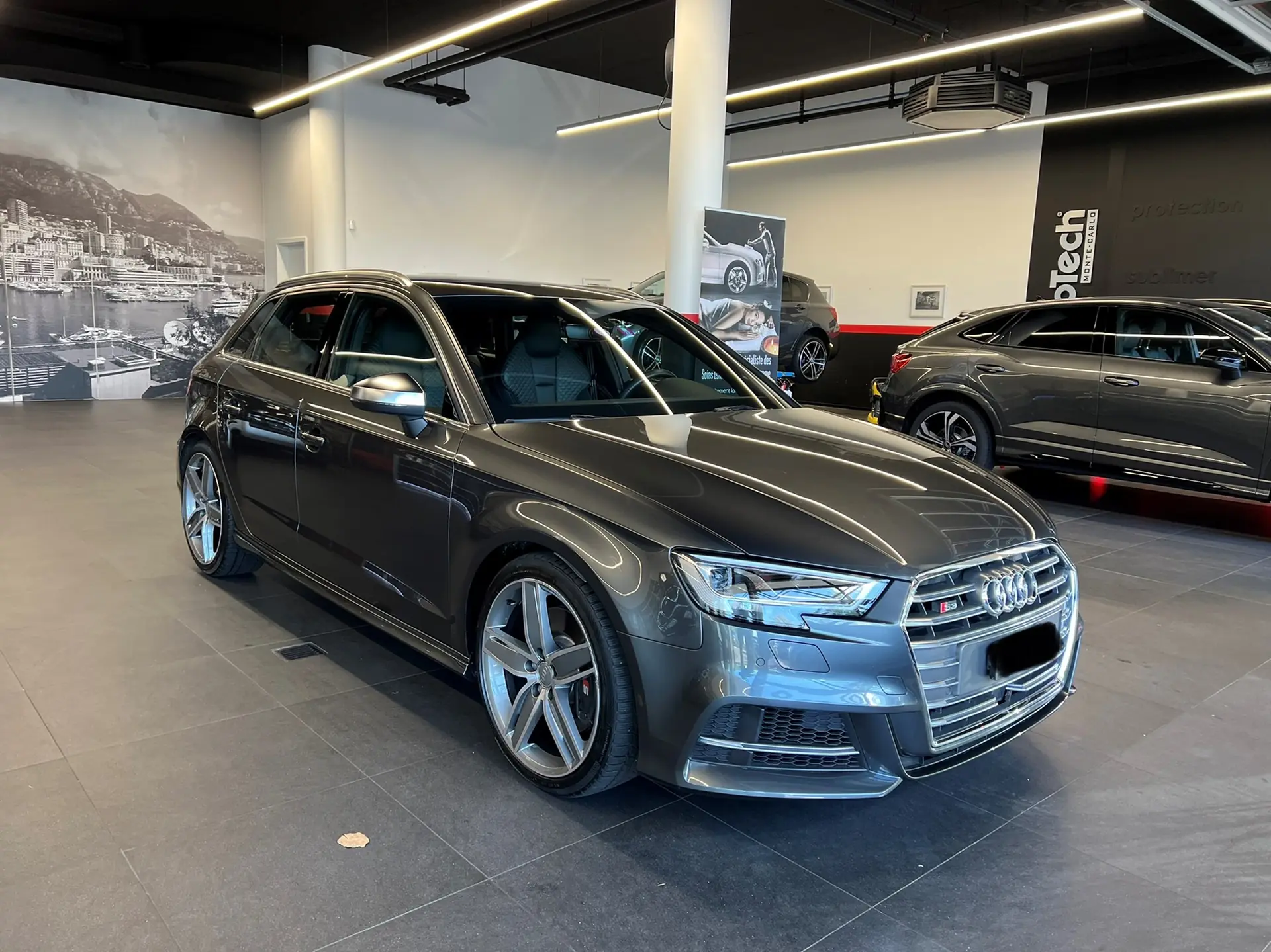 Audi S3 Sportback 2.0 TFSI Quattro — Sportive polyvalente, 48'000 km seulement — vista esterna