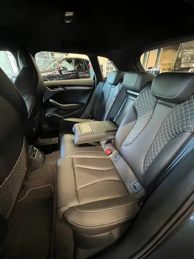 Audi S3 Sportback 2.0 TFSI Quattro — Sportive polyvalente, 48'000 km seulement — Miniatura 8