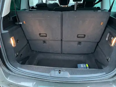 SEAT Alhambra 2.0 TDI 4Motion — Monospace 7 places robuste, traction intégrale et moteur diesel fiable — tableau de bord