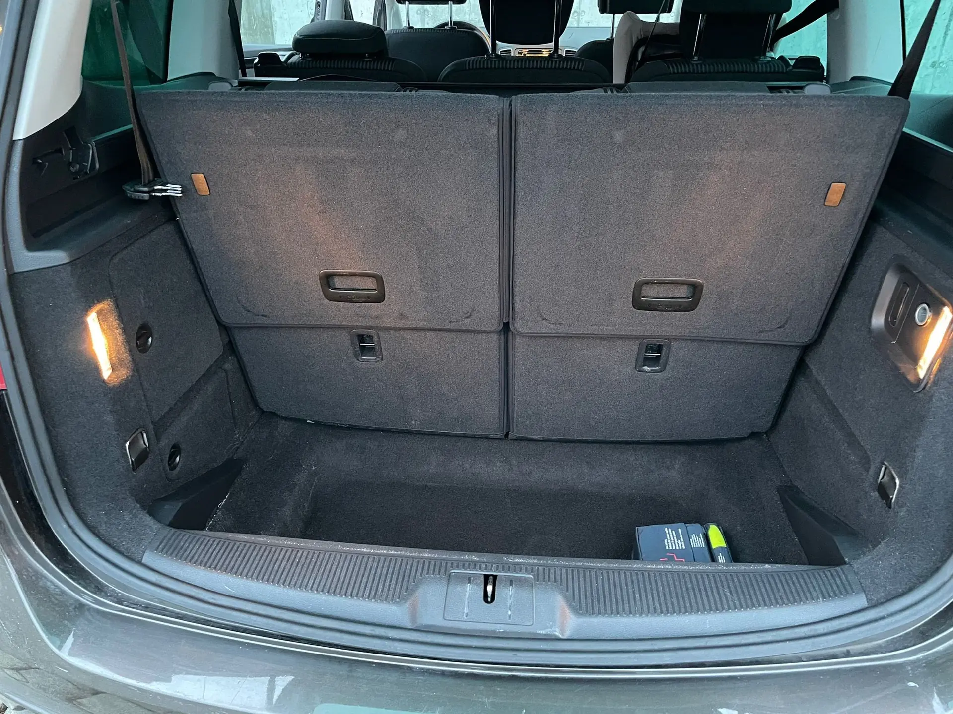 SEAT Alhambra 2015 occasion Hittnau — 5