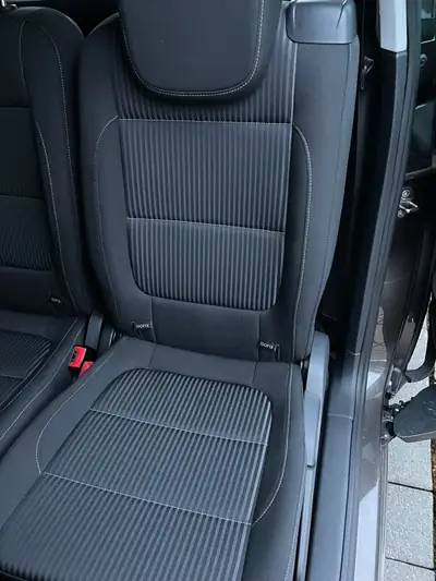 SEAT Alhambra 2.0 TDI 4Motion — Monospace 7 places robuste, traction intégrale et moteur diesel fiable — Miniature 13