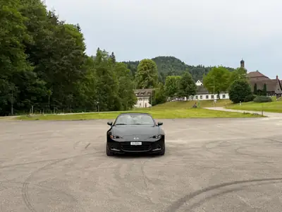Mazda MX-5 2.0 Revolution — Le roadster sportif de référence, 32 800 km seulement — dashboard