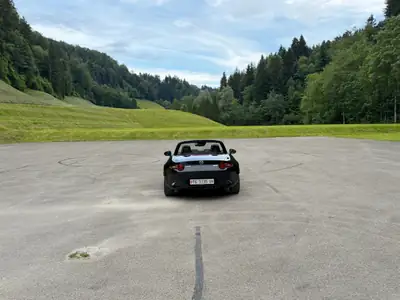 Mazda MX-5 2.0 Revolution — Le roadster sportif de référence, 32 800 km seulement — Thumbnail 8