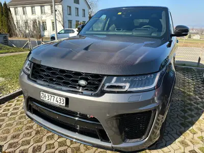 Land Rover Range Rover Sport SVR V8 5.0 Suralimenté — Performance extrême et luxe britannique — side view