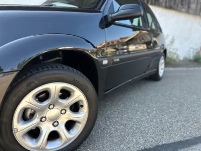 Citroën Saxo 1.6i 16V VTS Black — Sportive compacte millésime 2000, état impeccable — Miniature 13