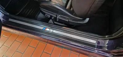 BMW M3 Coupé 1996 — Légende sportive violet métallisé, 321 ch purs — Miniatura 7