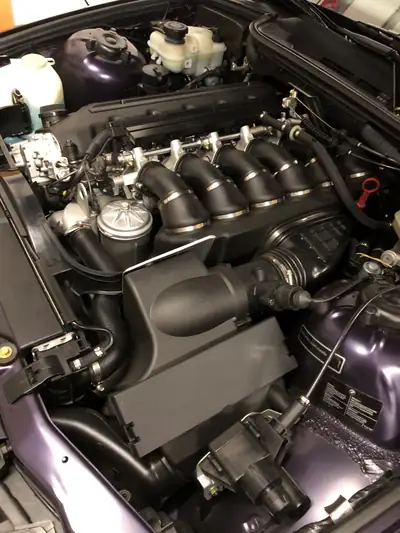 BMW M3 Coupé 1996 — Légende sportive violet métallisé, 321 ch purs — Miniatura 15