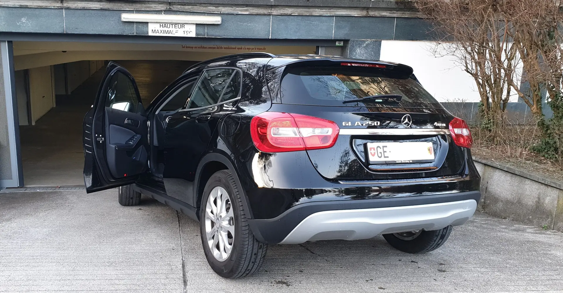Mercedes-Benz GLA 2015 occasion Geneve — 4