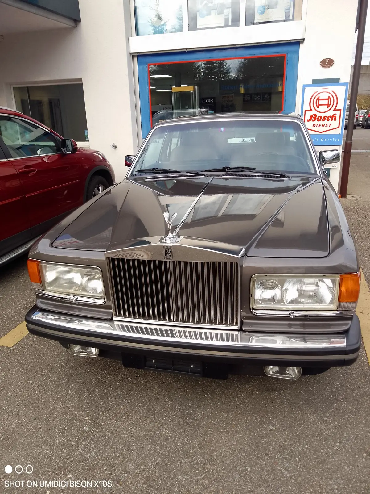 Rolls-Royce Silver Spirit Limousine 1984 — Chef-d'œuvre britannique, statut légendaire
