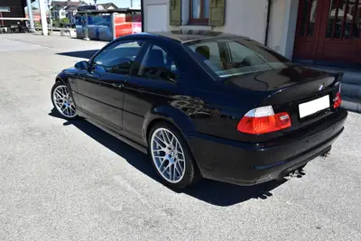BMW M3 CSL Coupé E46 — L'une des 100 versions CH, état de collection exceptionnel — côté
