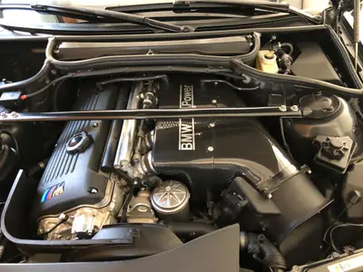 BMW M3 CSL Coupé E46 — L'une des 100 versions CH, état de collection exceptionnel — tableau de bord