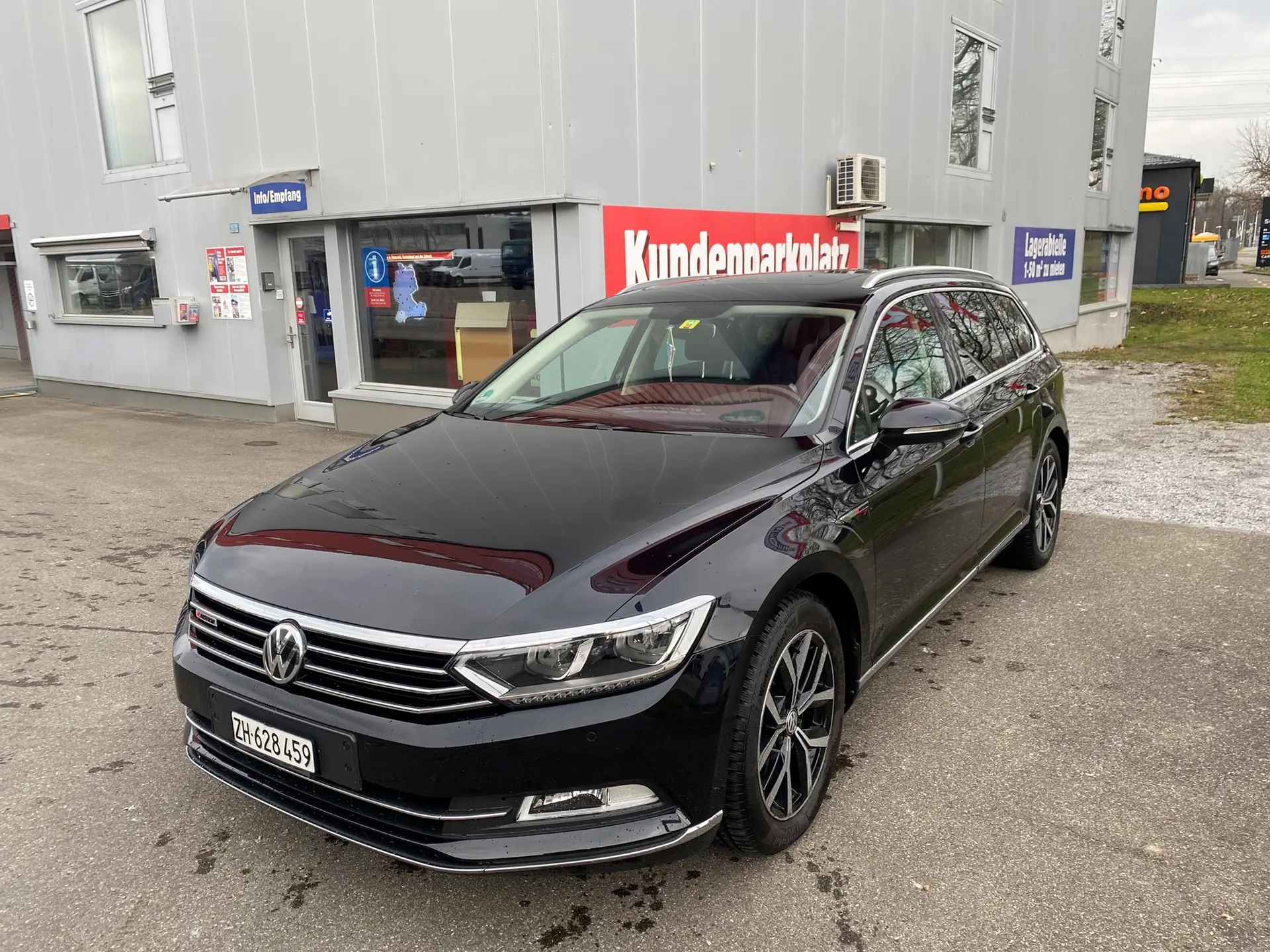 VW Passat Variant 2.0 TDI 4Motion — Break premium diesel 240 ch, traction intégrale — vista esterna