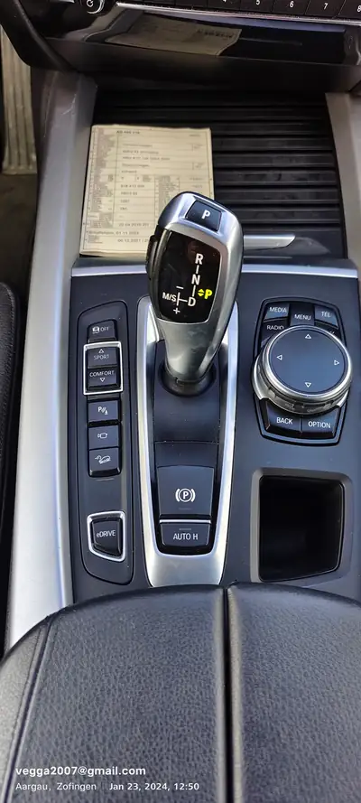 BMW X5 xDrive 40e iPerformance — SUV hybride rechargeable premium, 190'000 km — intérieur