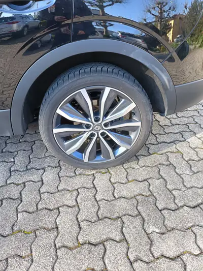 Renault Kadjar 1.6 dCi Bose 4x4 — SUV robuste, transmission intégrale, finition premium — Miniatur 11