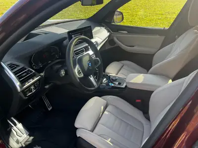 BMW iX3 Impressive — SUV électrique premium, 286 ch et design distinctif — Thumbnail 7