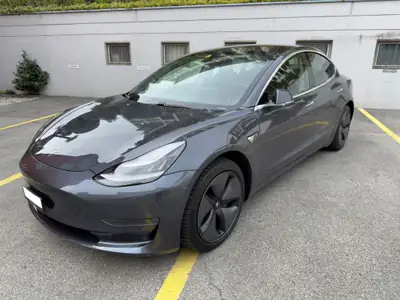 Tesla Model 3 Long Range Dual Motor AWD — Performance électrique 476 ch, 66'000 km — vue extérieure