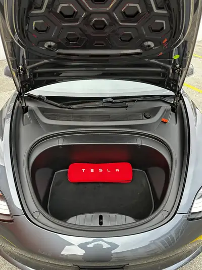 Tesla Model 3 Long Range Dual Motor AWD — Performance électrique 476 ch, 66'000 km — Miniature 12