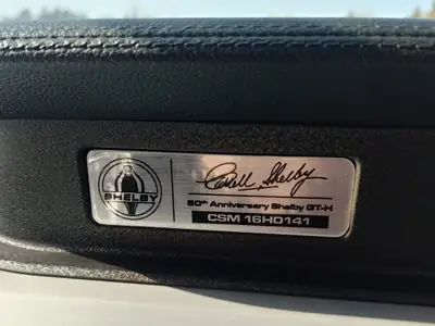 Ford Mustang Shelby GT-H 5.0 V8 — Légende Hertz authentique, 45'000 km seulement — Miniatura 9