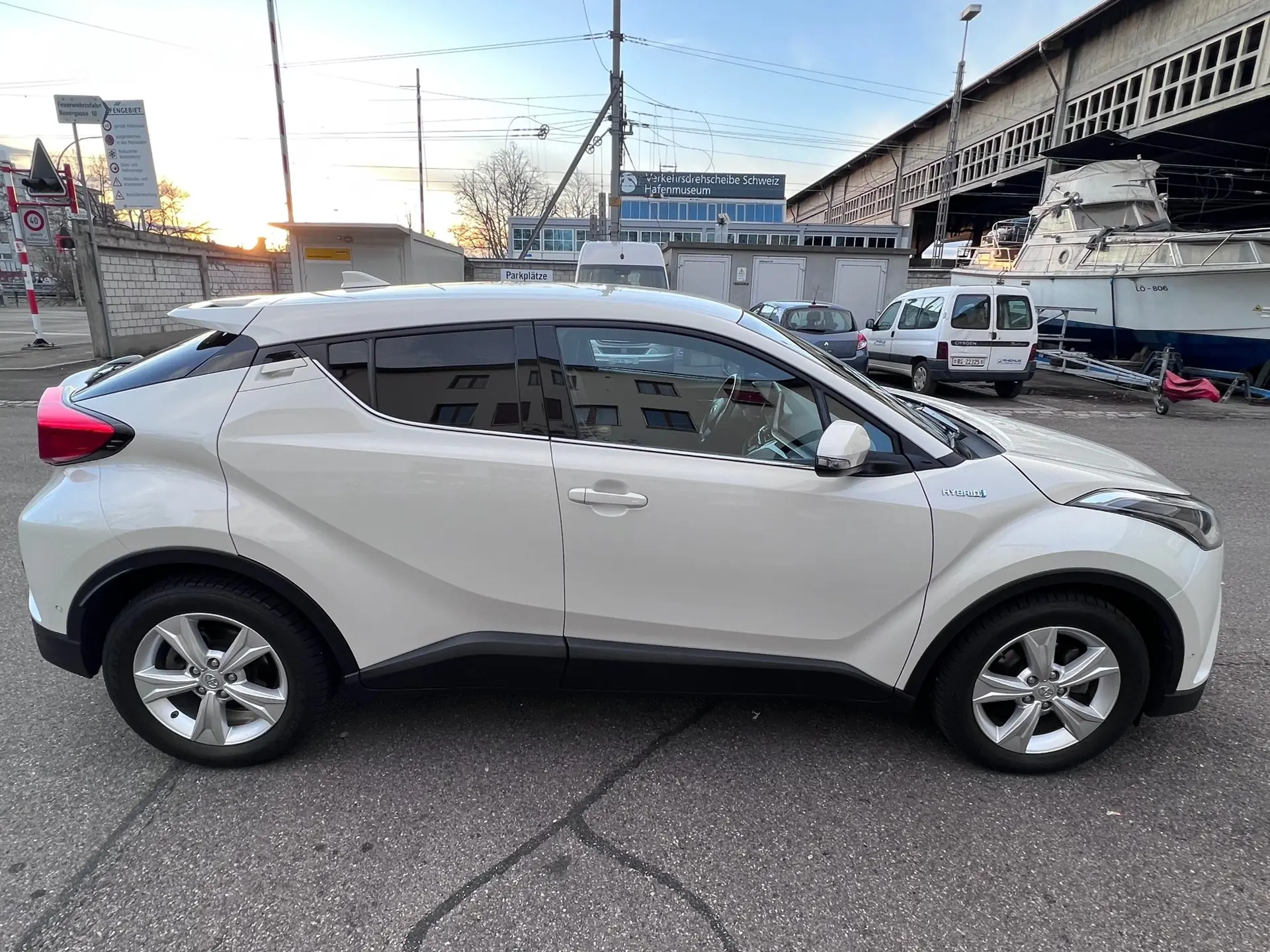 Toyota C-HR 2017 occasion Basel — 3