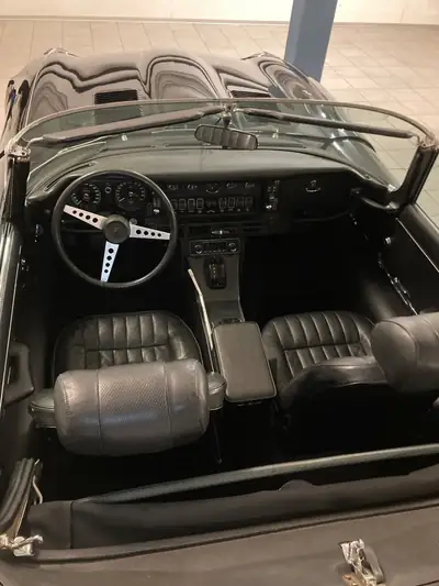 Jaguar E-Type Série III V12 Cabrio 1973 — Légende britannique, 48'500 km — dettaglio