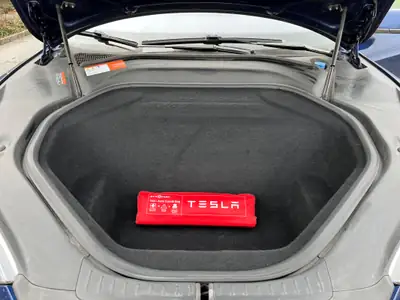 Tesla Model S 70 D — Berline électrique 7 places, Supercharging gratuit à vie — dettaglio