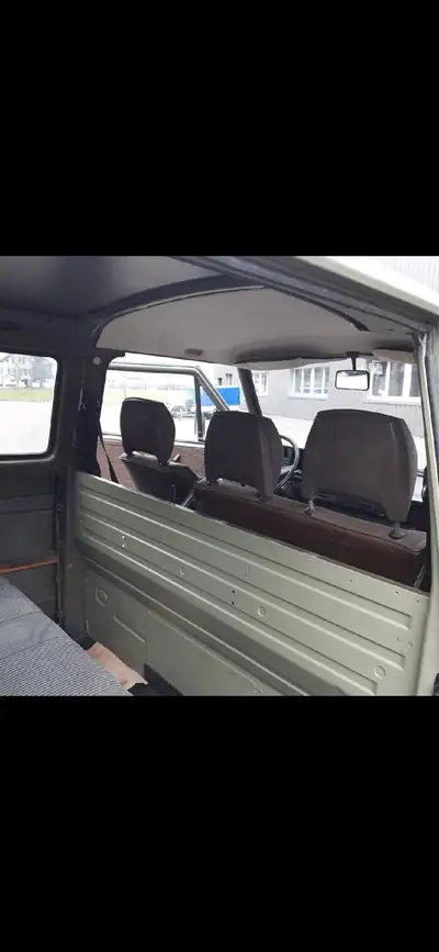 VW T3 Typ 2 — L'authentique bus Volkswagen des années 1980, histoire et charme préservés — Heckansicht