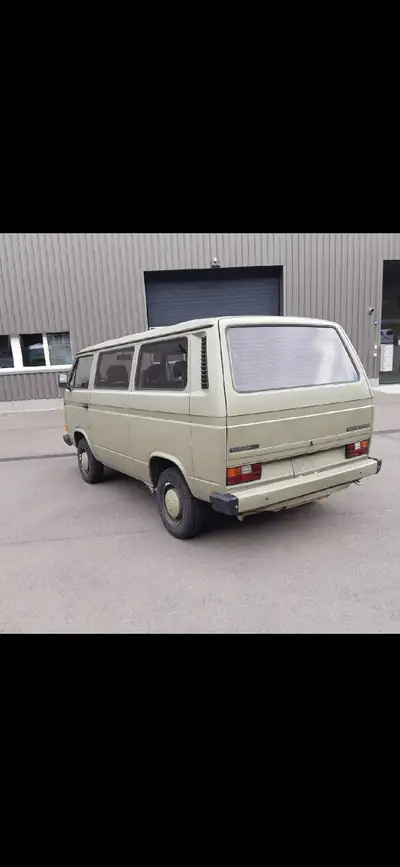 VW T3 Typ 2 — L'authentique bus Volkswagen des années 1980, histoire et charme préservés — Miniatur 12