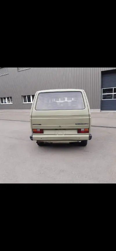 VW T3 Typ 2 — L'authentique bus Volkswagen des années 1980, histoire et charme préservés — Miniatur 15
